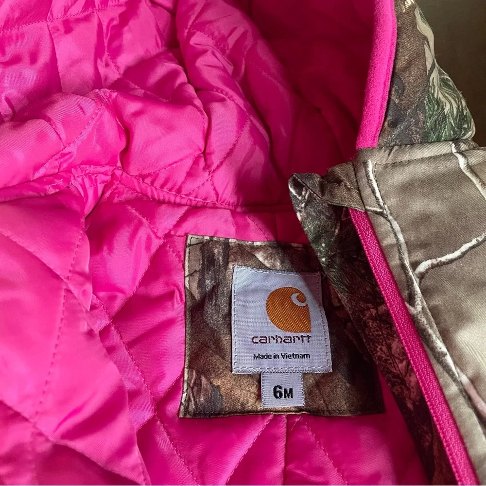 Cahartt Infant Camo & Pink Zip Up Hooded Snowsuit Size 6 months